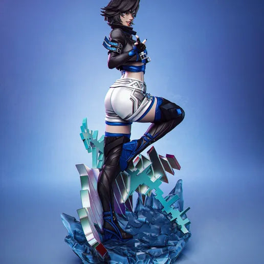 Luna Frost Collectible Statue – CA 3D