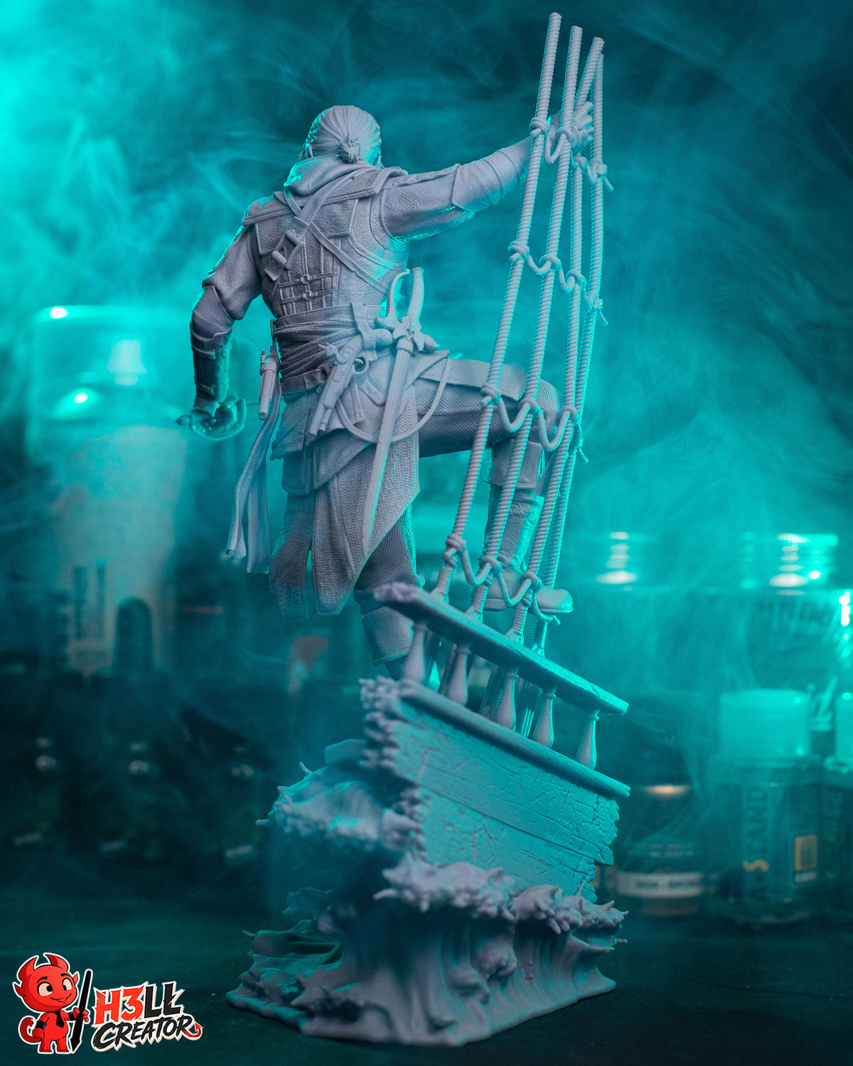 Edward Kenway "Master of the Seas" – 1:10 Scale Assassin Pirate Collector Statue