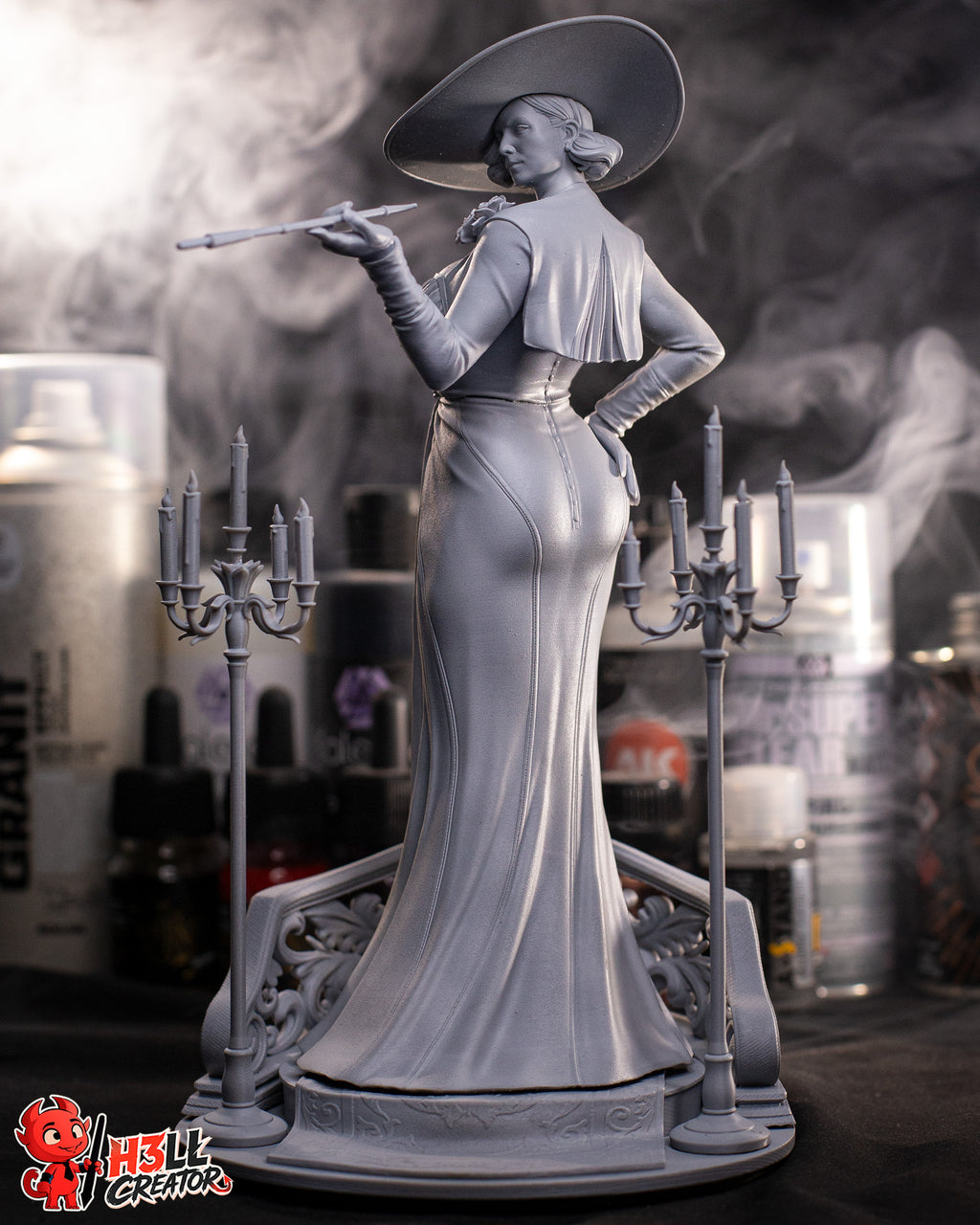 Lady Dimitrescu "Mistress of Castle Dimitrescu" – 1:12 Scale Resident Collector Statue