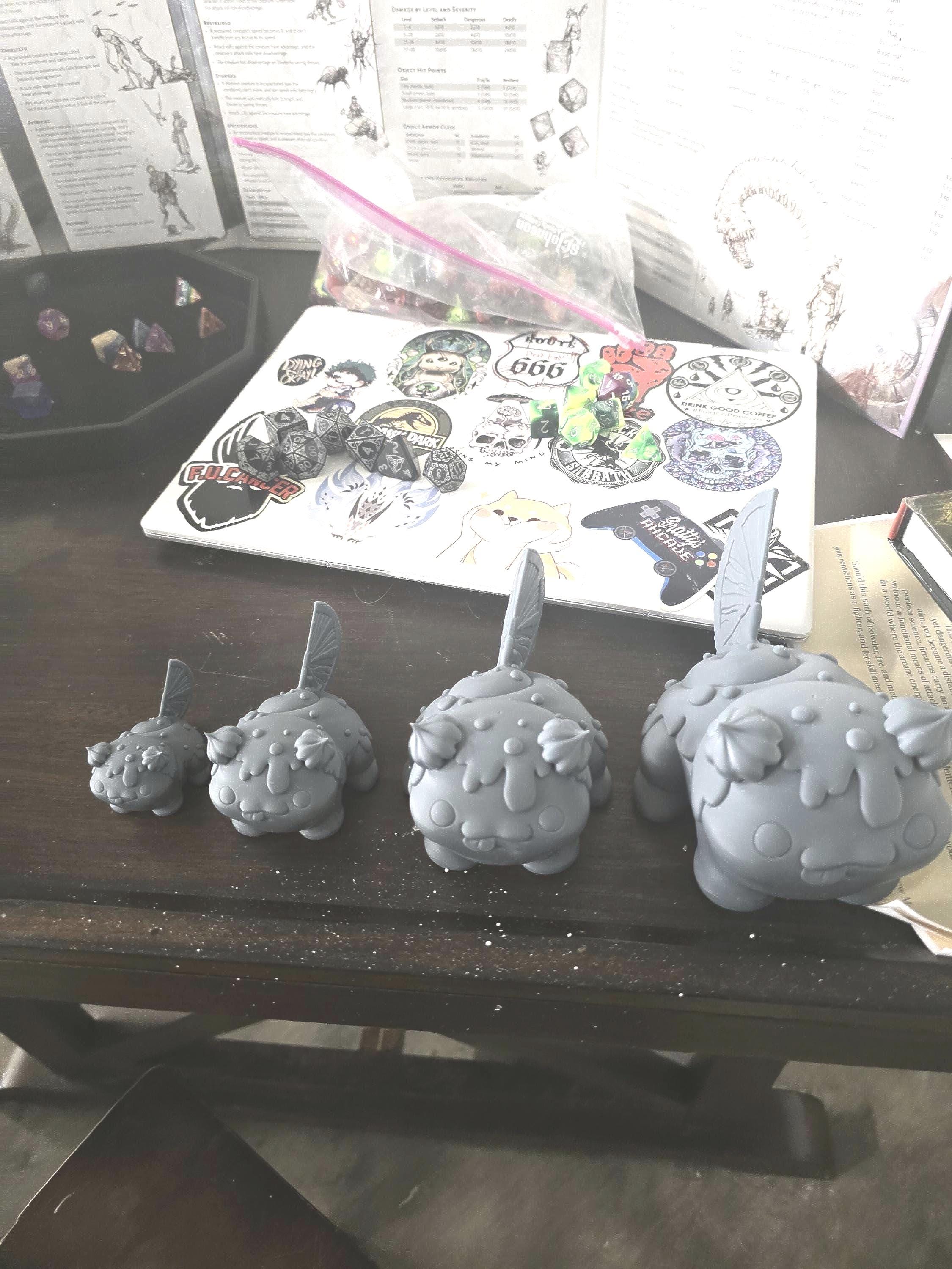 Puff Chibi Pastry Monster Resin Figure | 35mm Tabletop RPG Mini Unpainted