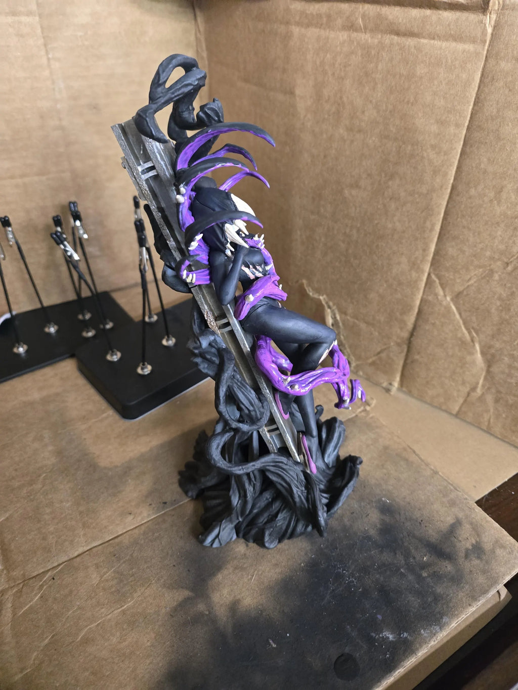 Gwenom Symbiote Anti-Heroine Statue | Unpainted Resin Figure Garage Kit (1/10 Scale)