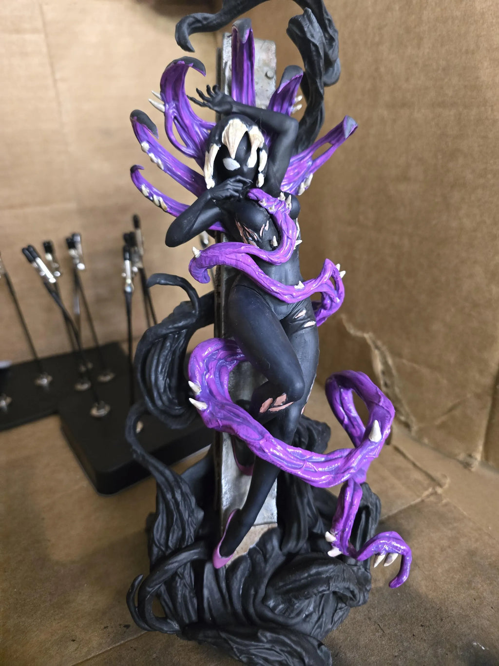 Gwenom Symbiote Anti-Heroine Statue | Unpainted Resin Figure Garage Kit (1/10 Scale)