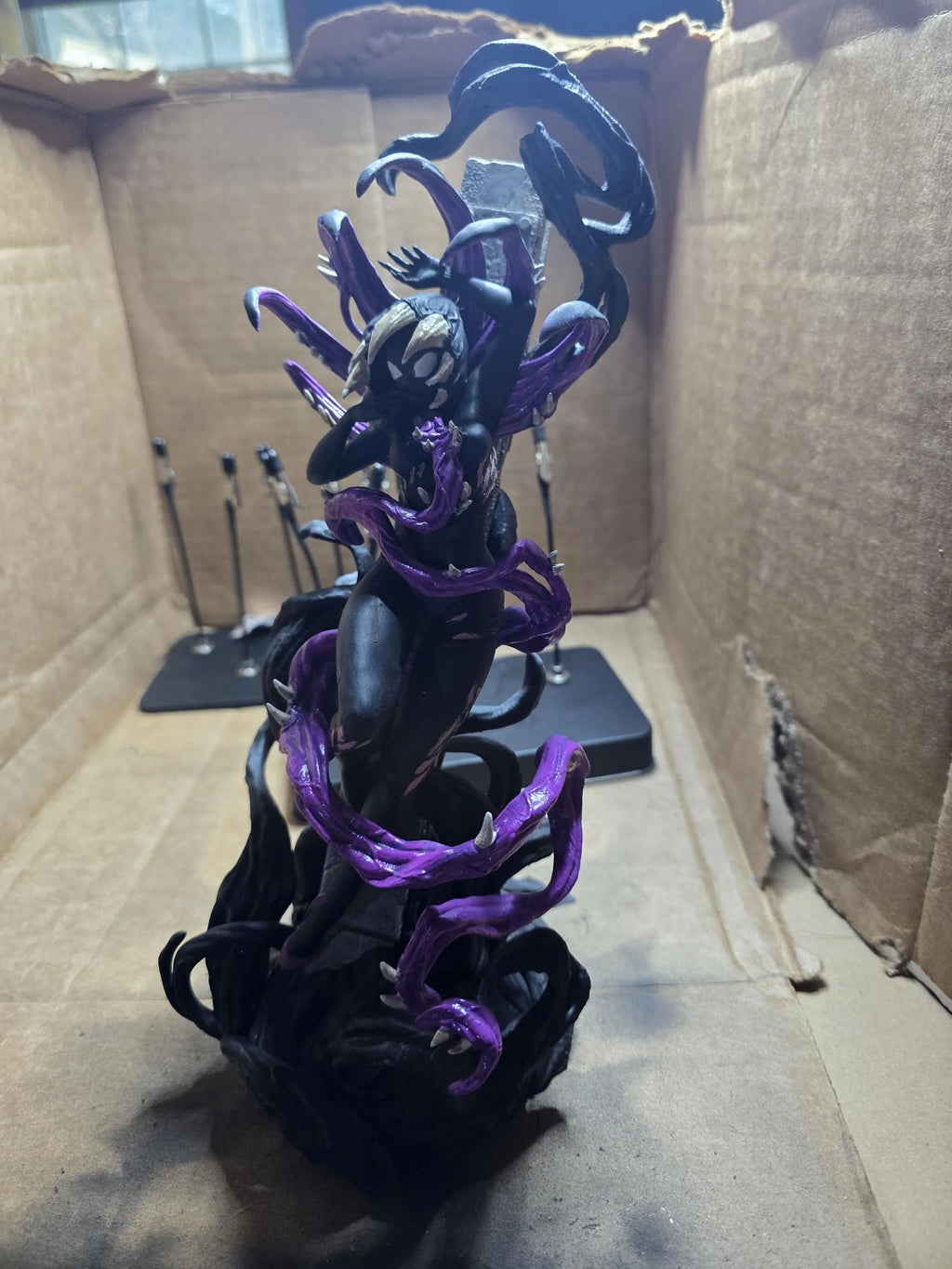Gwenom Symbiote Anti-Heroine Statue | Unpainted Resin Figure Garage Kit (1/10 Scale)