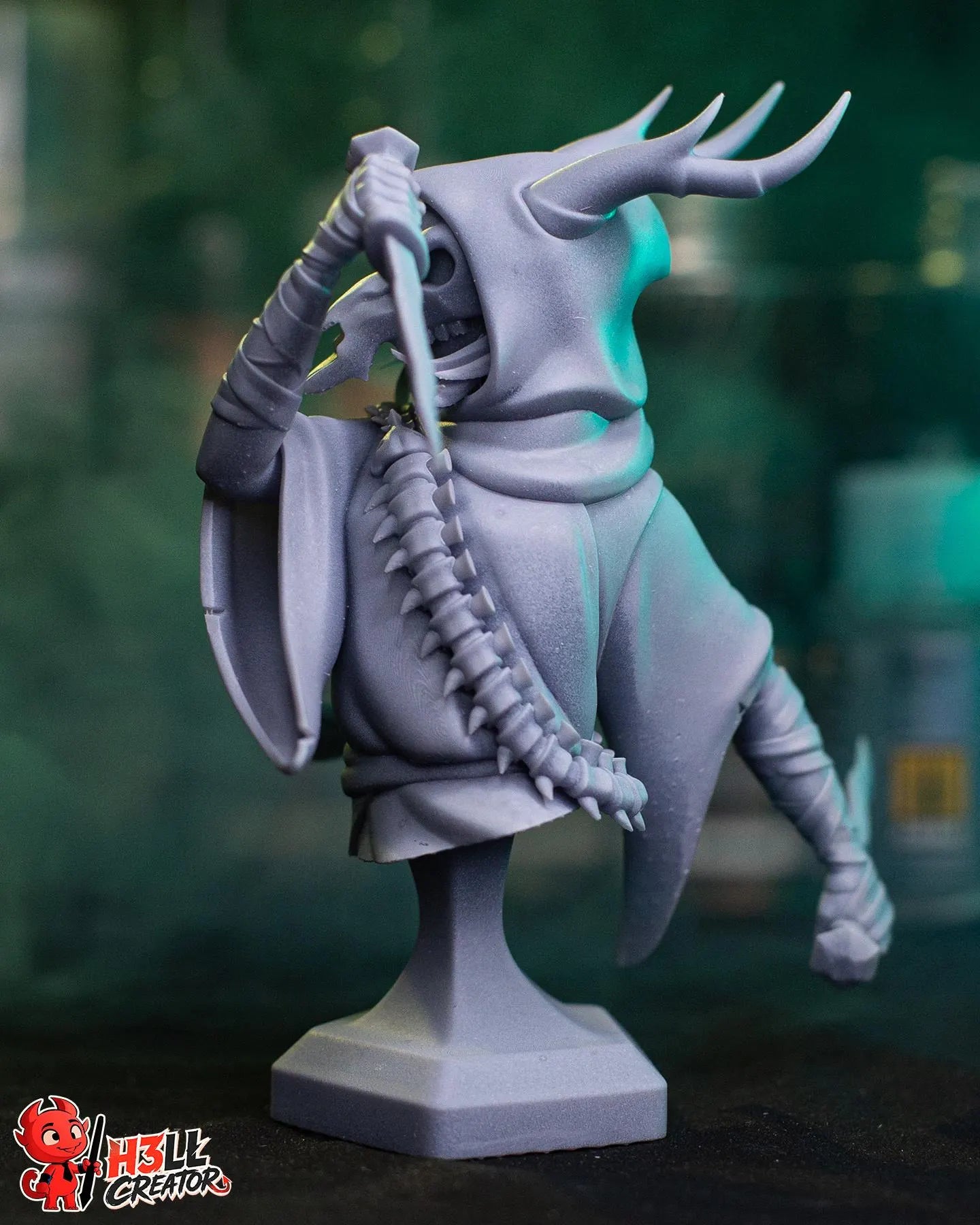 The Silent-High-Detail Resin Statue-  1:10 Scale Fantasy Miniature