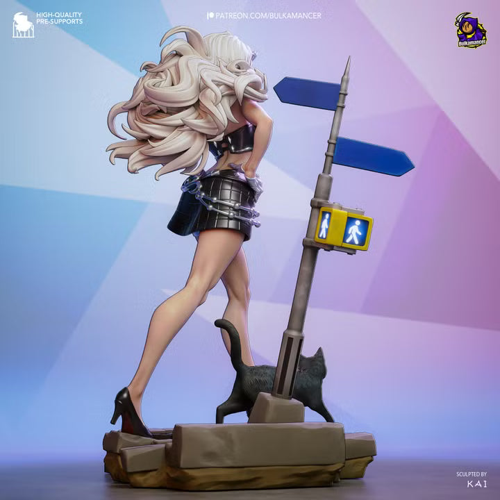 Urban Carnivore Streetwear Heroine Resin Statue | Bulkamancer Garage Kit
